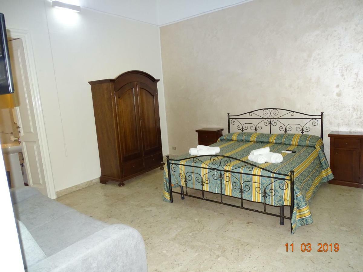 B&B New Antico Palazzo Parabita Zewnętrze zdjęcie